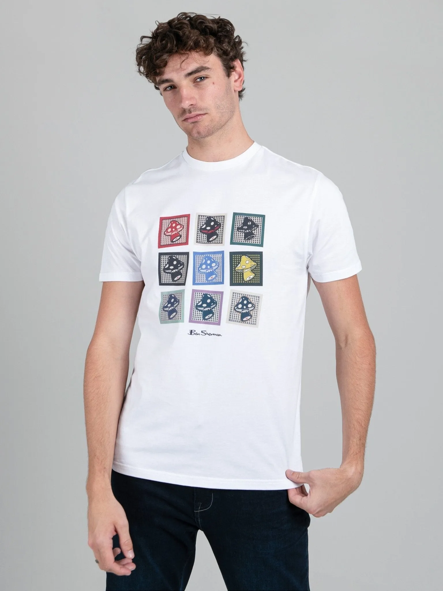 Ben Sherman W76151 Shroom Art Tee Shirt White