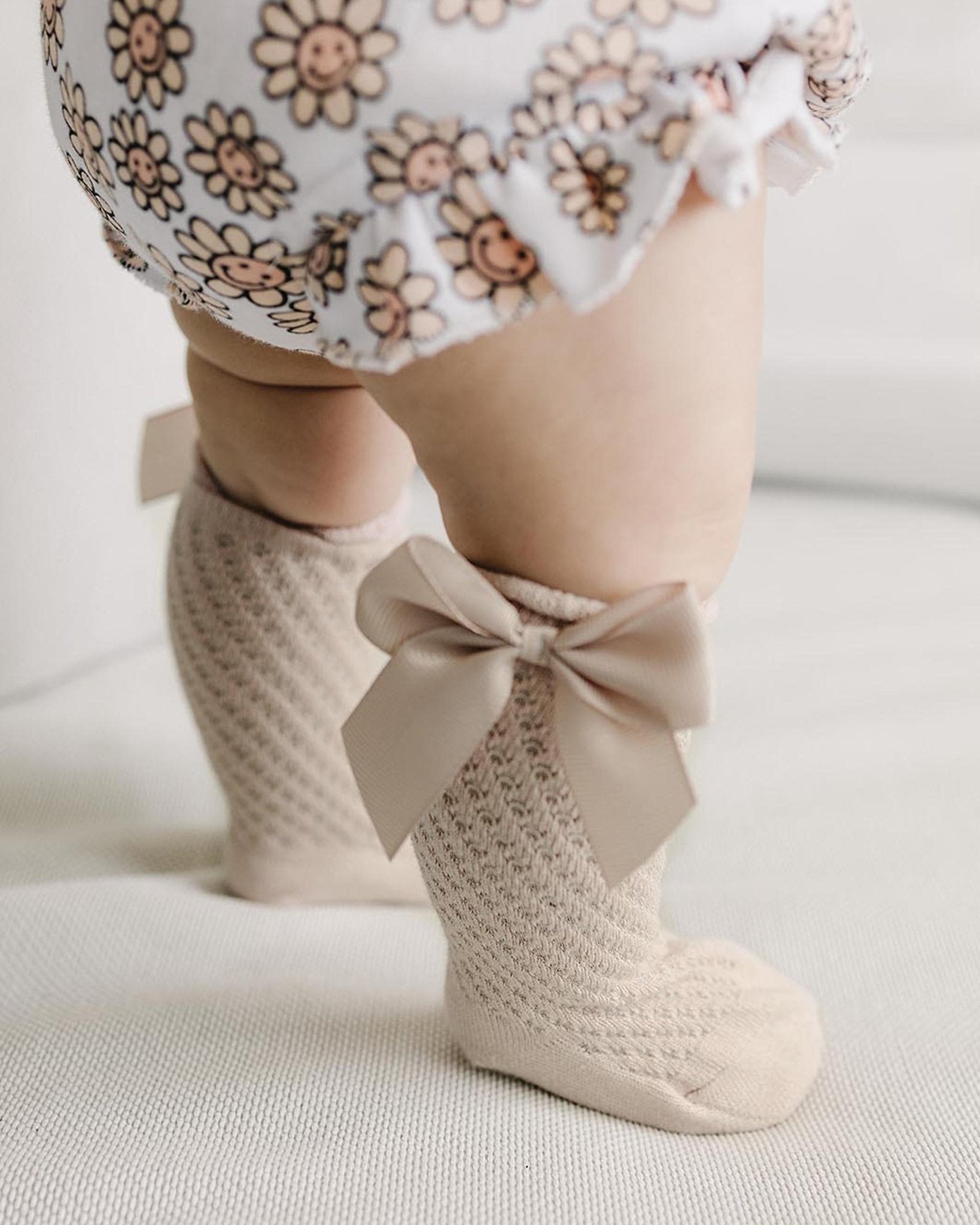 Cotton Lace Socks | Mocha