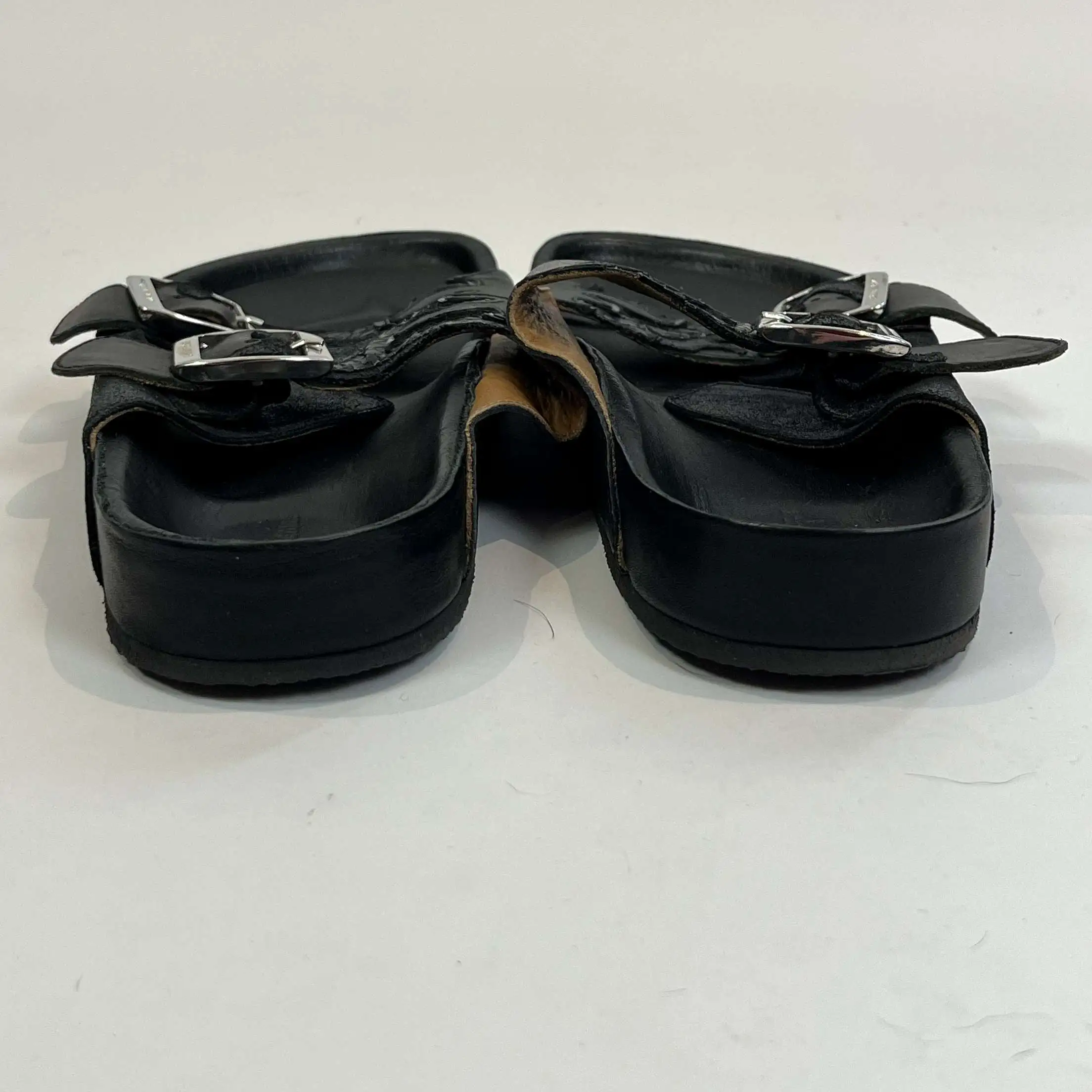 Isabel Marant Black Applique Leather Flatbed Sandals 37