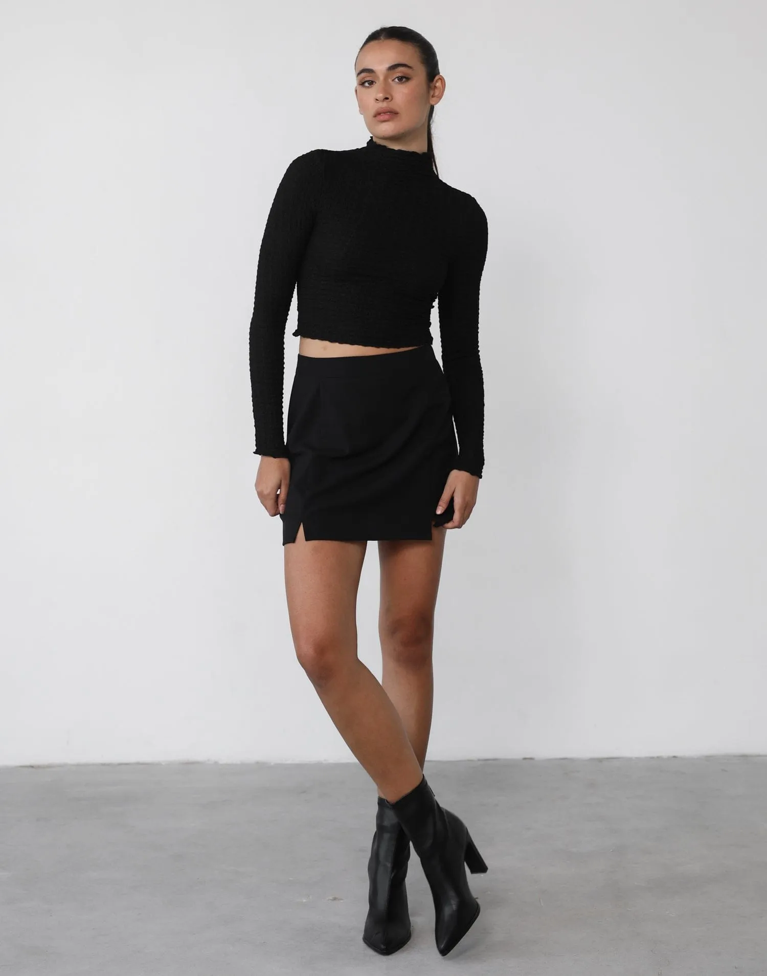 Jax Long Sleeve Top (Black)