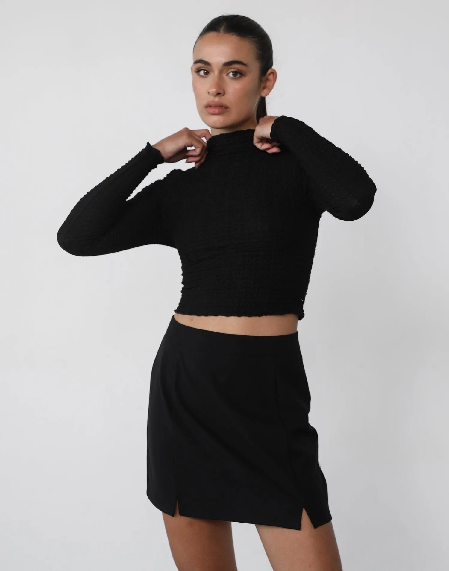 Jax Long Sleeve Top (Black)