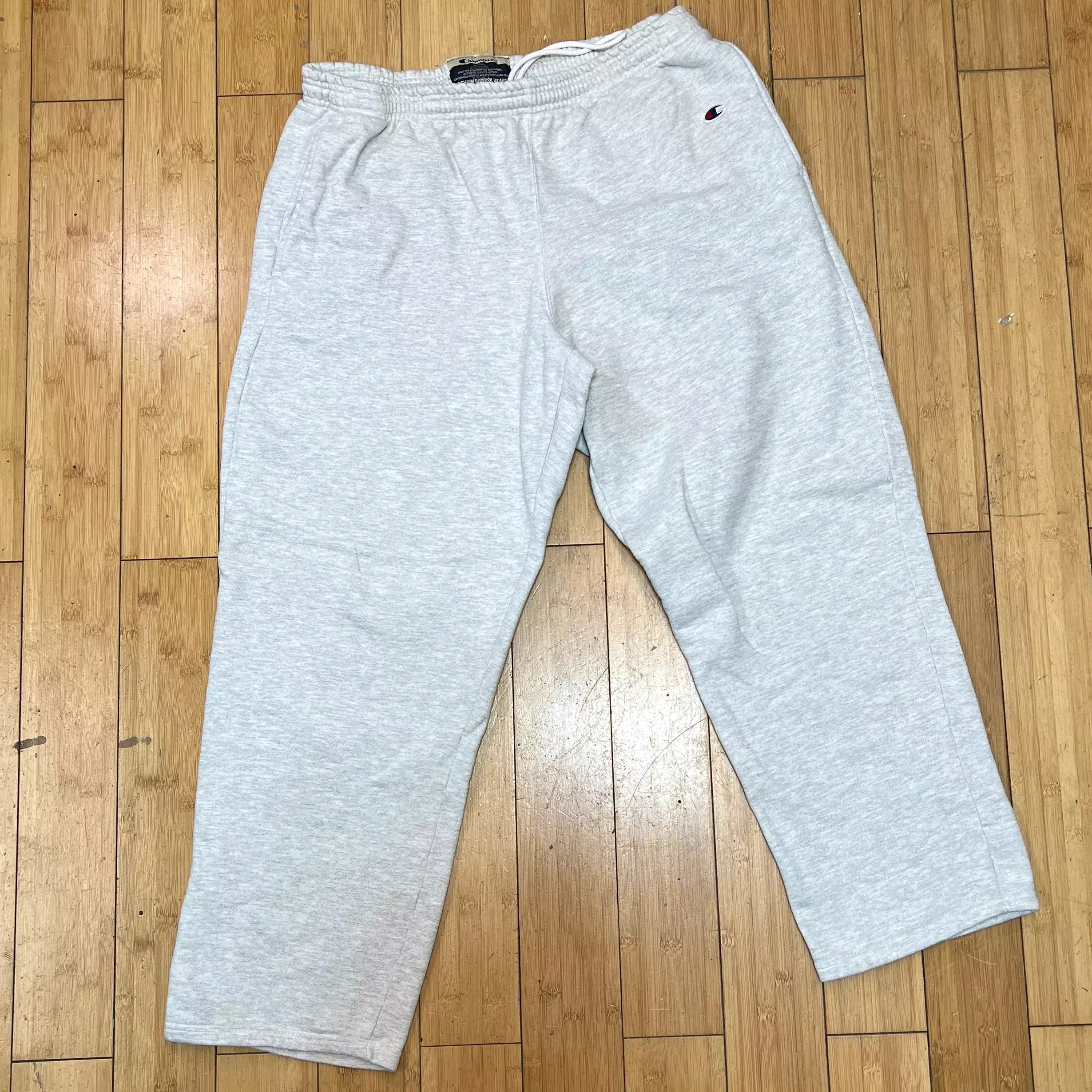 Men’s Champion Premium Reverse Weave Sweatpants Large - Grey - Side Pockets