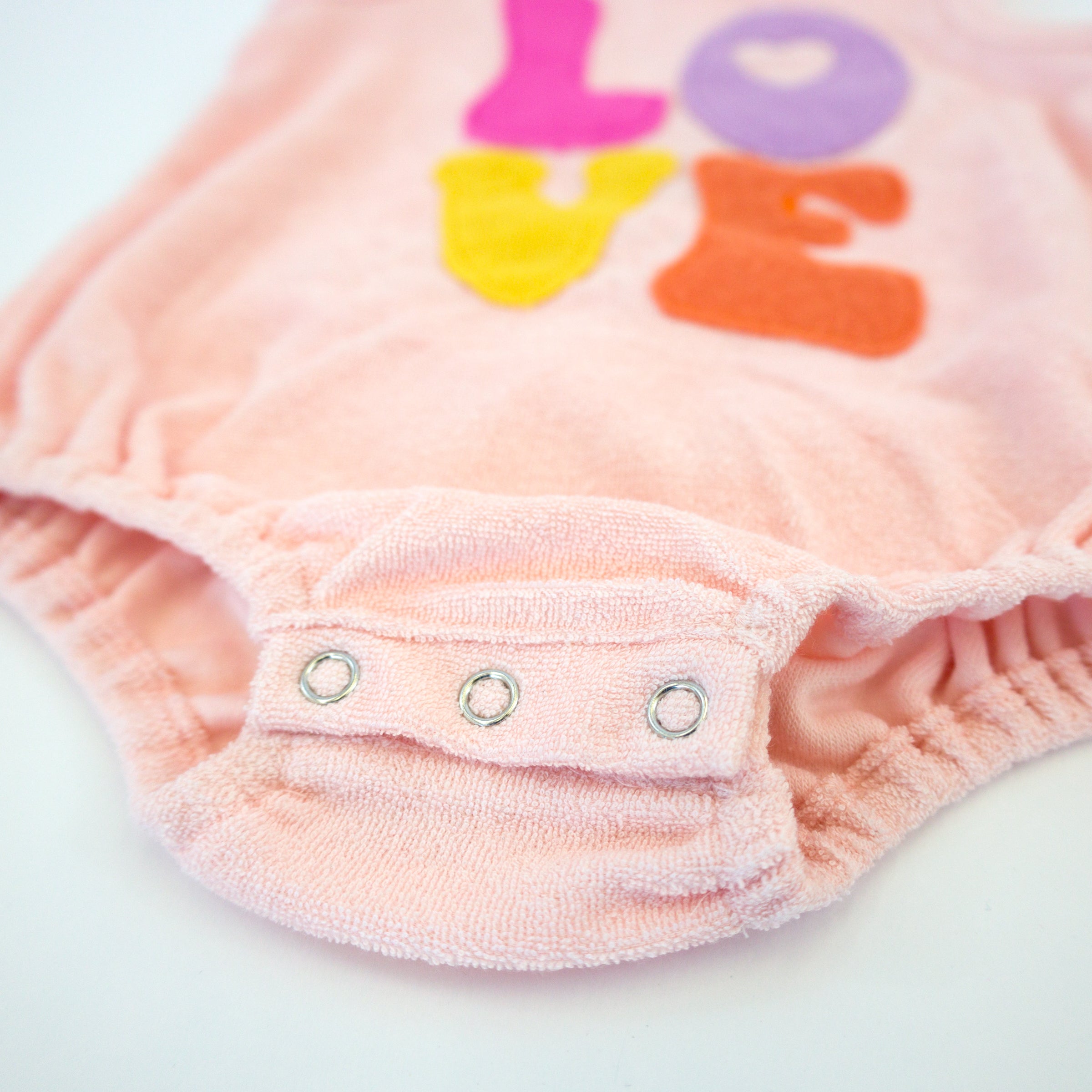 oh baby! Cotton Terry Bubble - LOVE Applique - Pale Pink